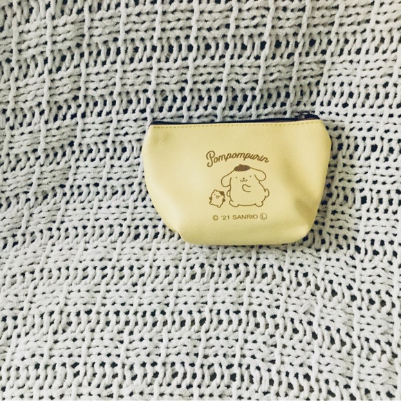 Adorable Sanrio PomPompurin Mini Pouch - coin bag (NWT) - Picture 4 of 4